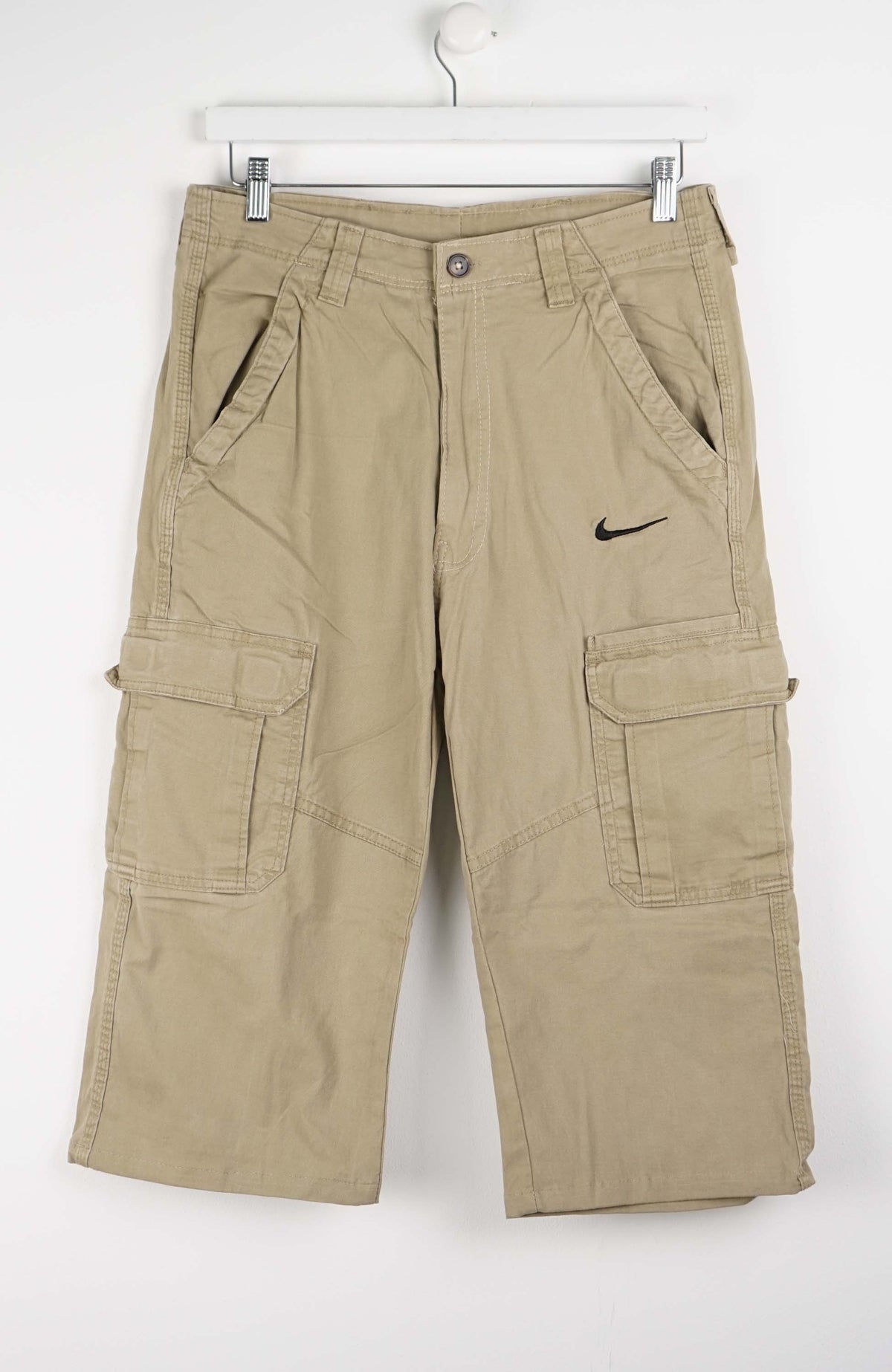 VINTAGE REWORK CARGO CAPRI SHORTS W32