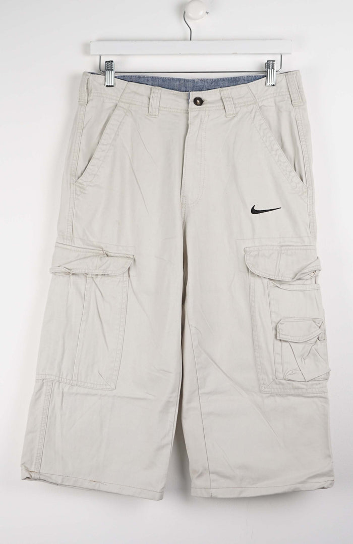 VINTAGE REWORK CARGO CAPRI SHORTS W33