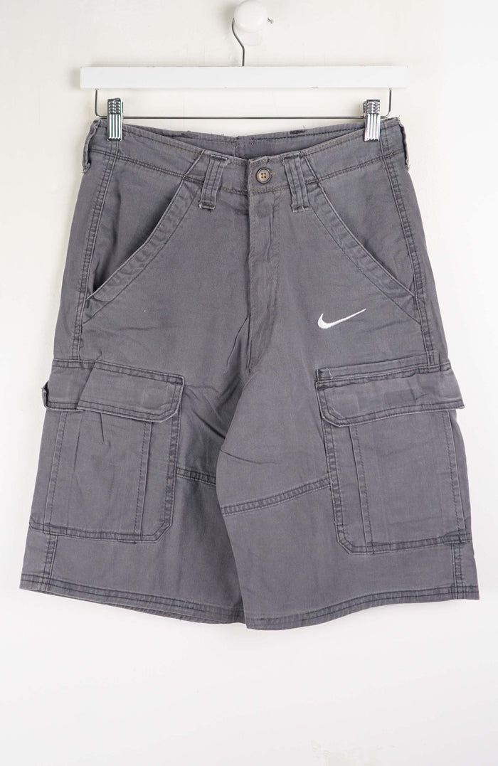 VINTAGE REWORK CARGO SHORTS W26