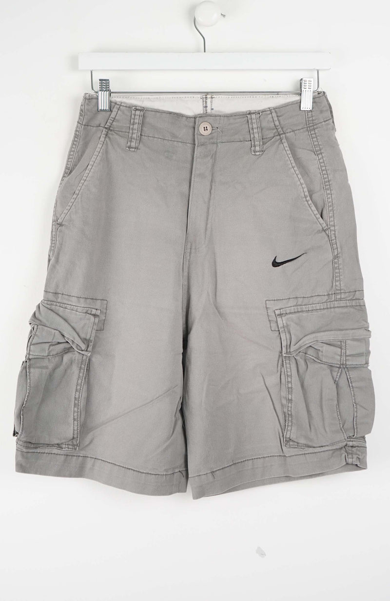 VINTAGE REWORK CARGO SHORTS W28