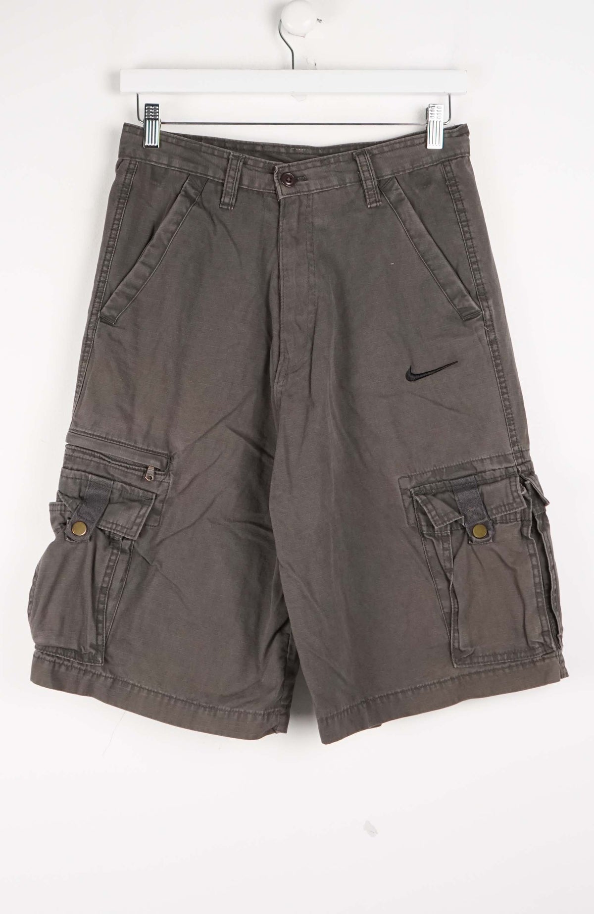 VINTAGE REWORK CARGO SHORTS W28