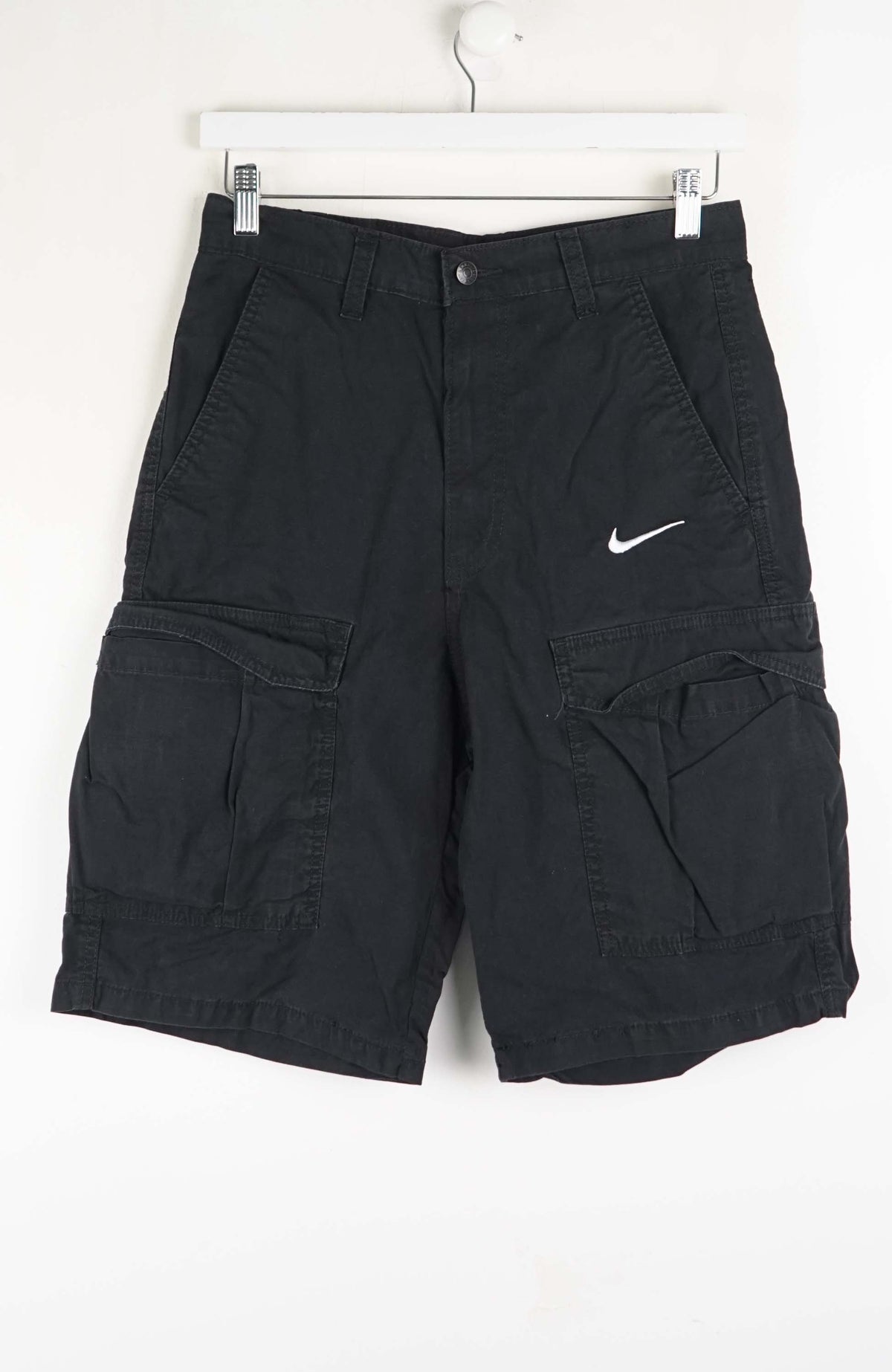 VINTAGE REWORK CARGO SHORTS W28