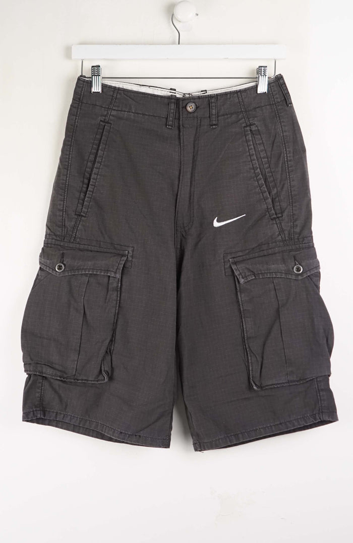 VINTAGE REWORK CARGO SHORTS W28
