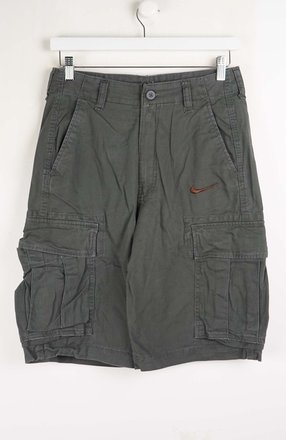 VINTAGE REWORK CARGO SHORTS W28