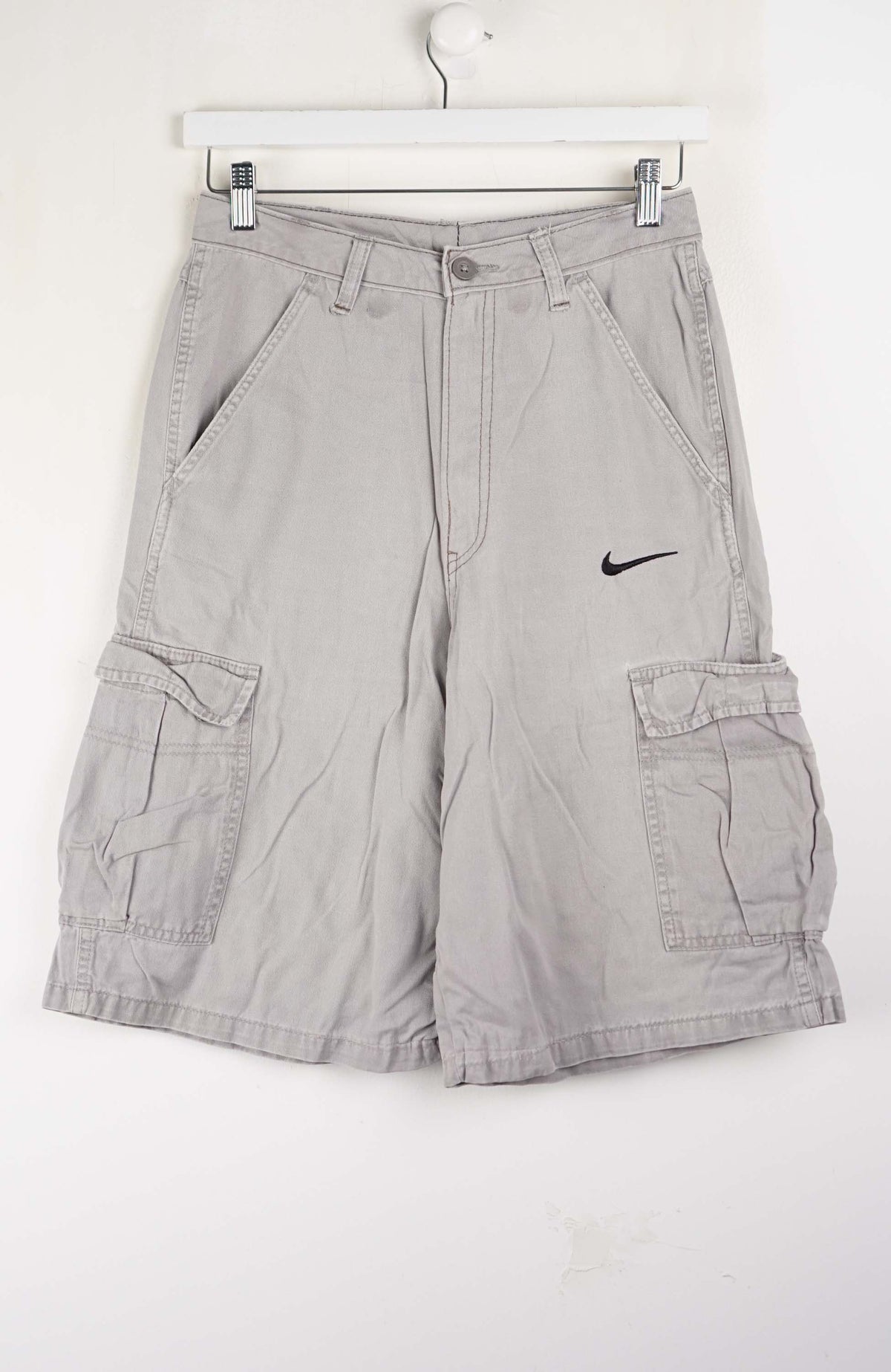 VINTAGE REWORK CARGO SHORTS W28