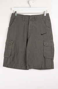 VINTAGE REWORK CARGO SHORTS W29
