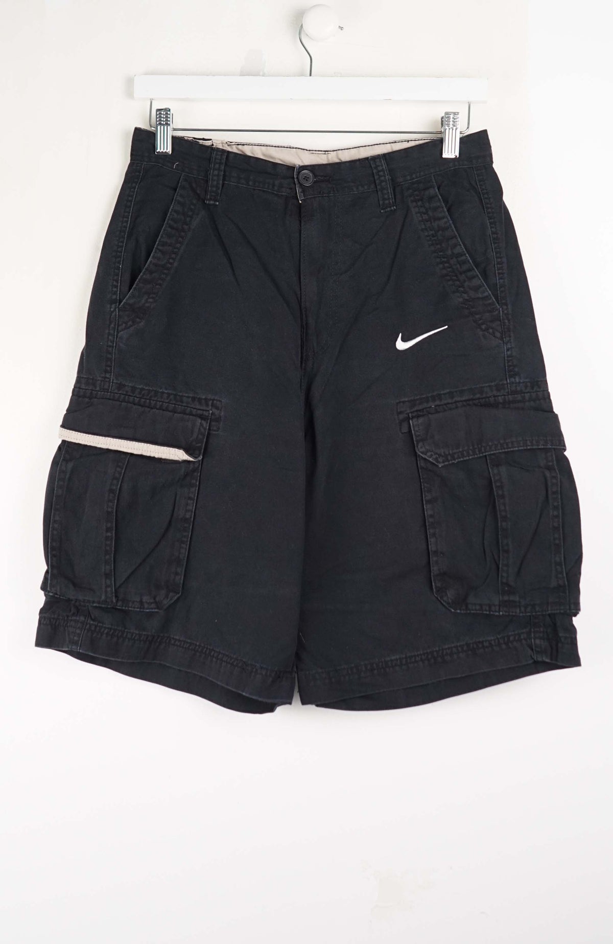 VINTAGE REWORK CARGO SHORTS W29