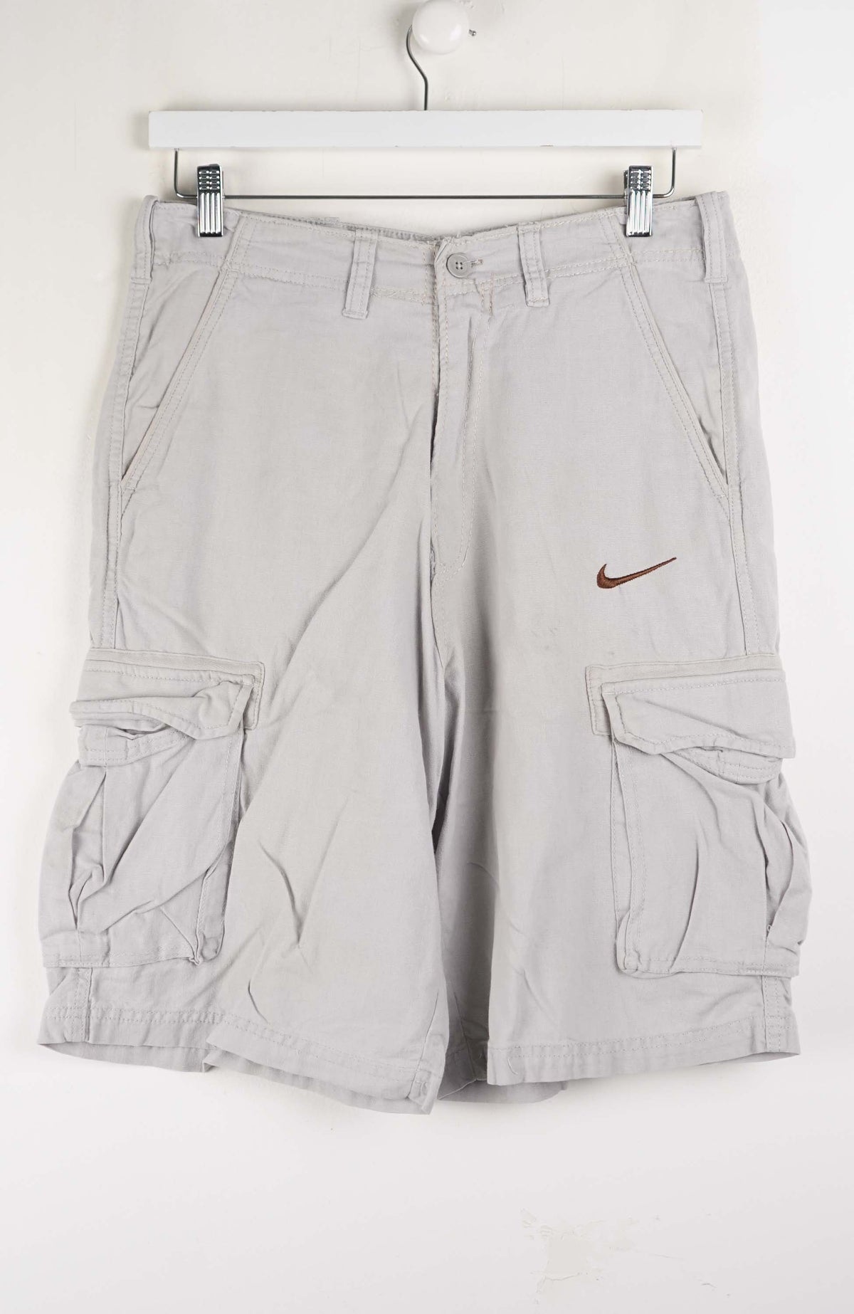 VINTAGE REWORK CARGO SHORTS W30