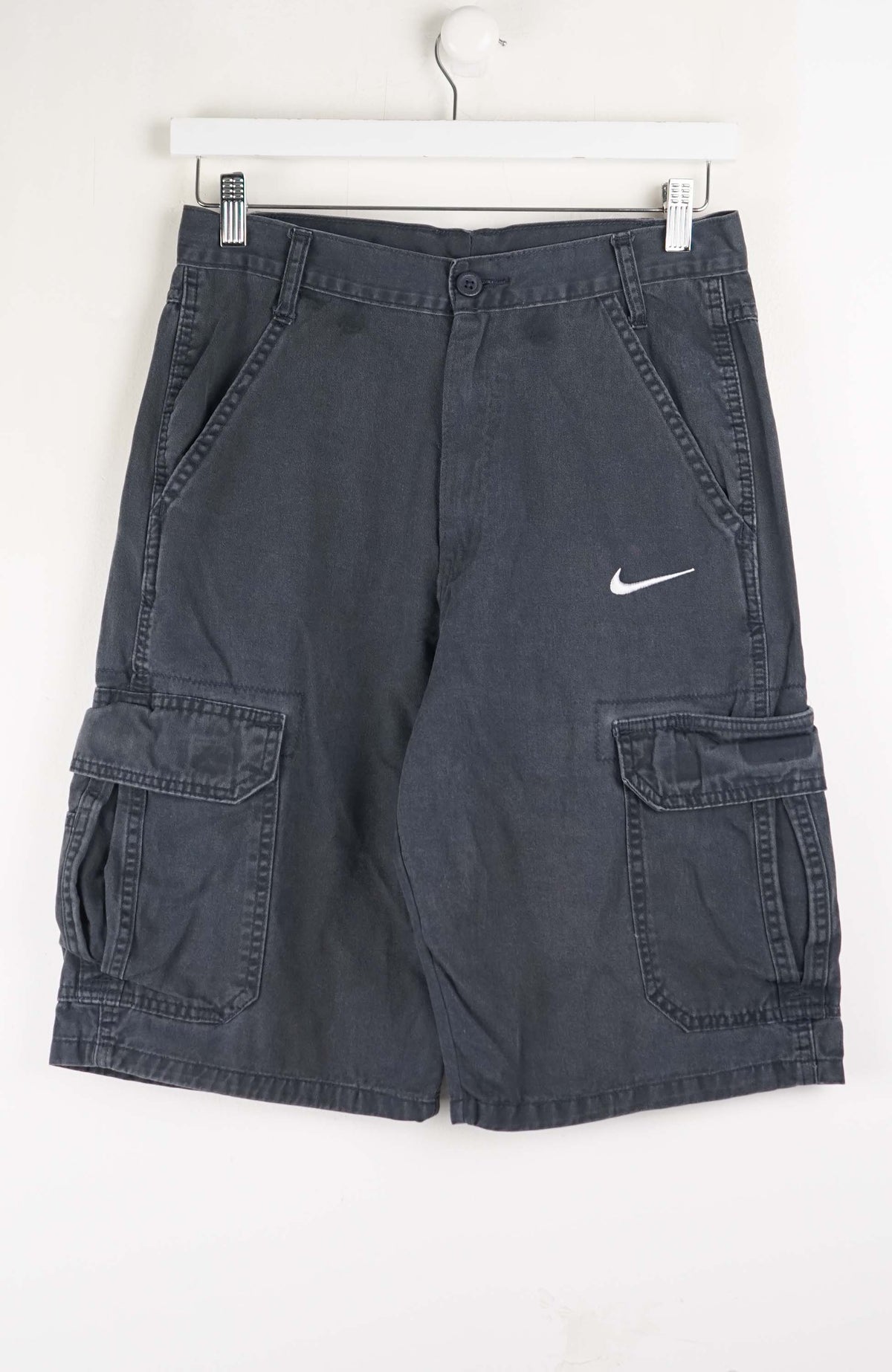 VINTAGE REWORK CARGO SHORTS W30