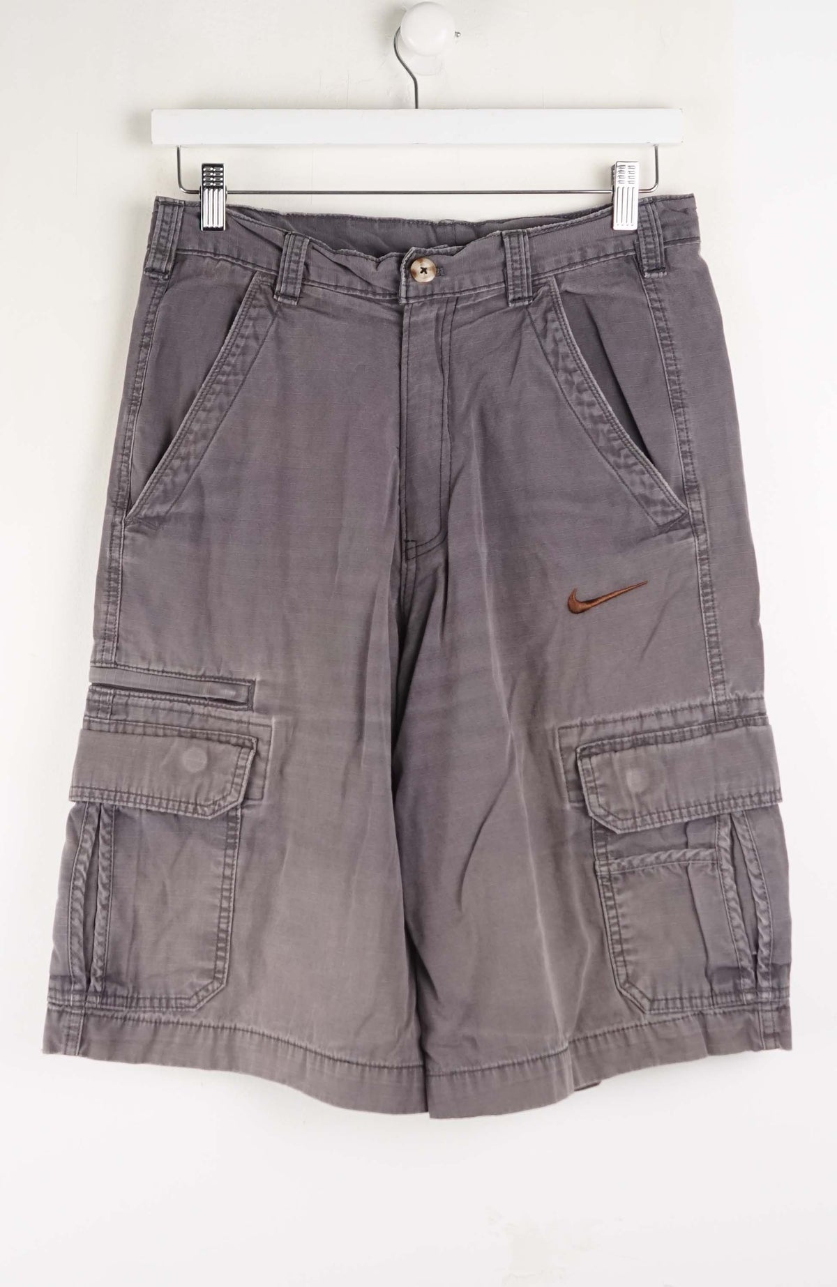 VINTAGE REWORK CARGO SHORTS W30