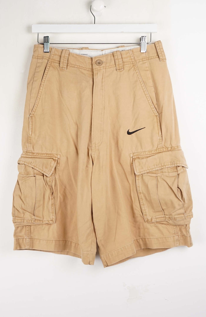 VINTAGE REWORK CARGO SHORTS W30