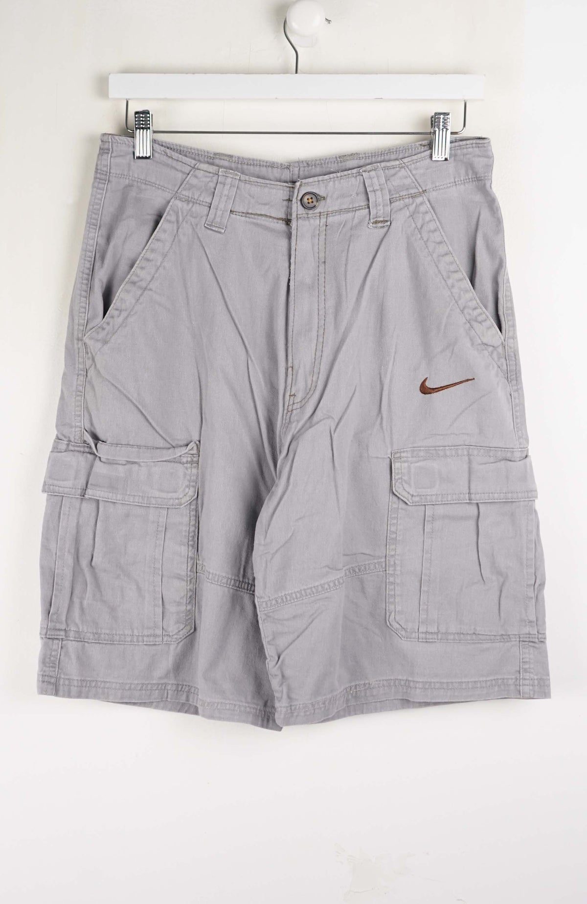VINTAGE REWORK CARGO SHORTS W30