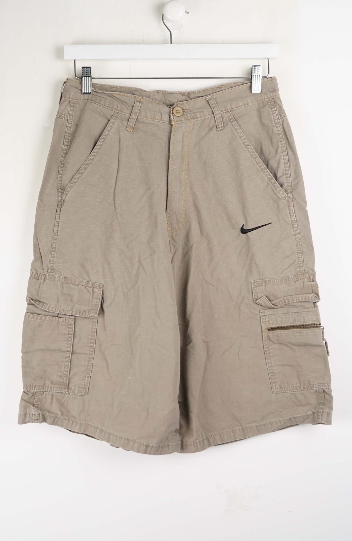 VINTAGE REWORK CARGO SHORTS W30