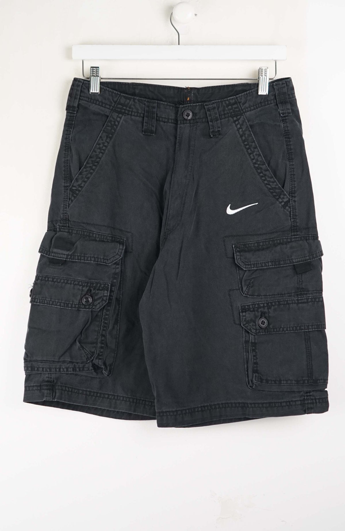 VINTAGE REWORK CARGO SHORTS W30