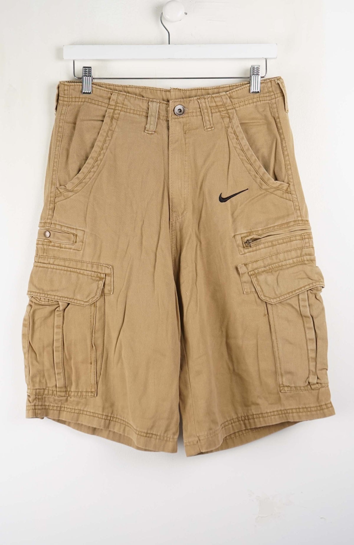 VINTAGE REWORK CARGO SHORTS W30