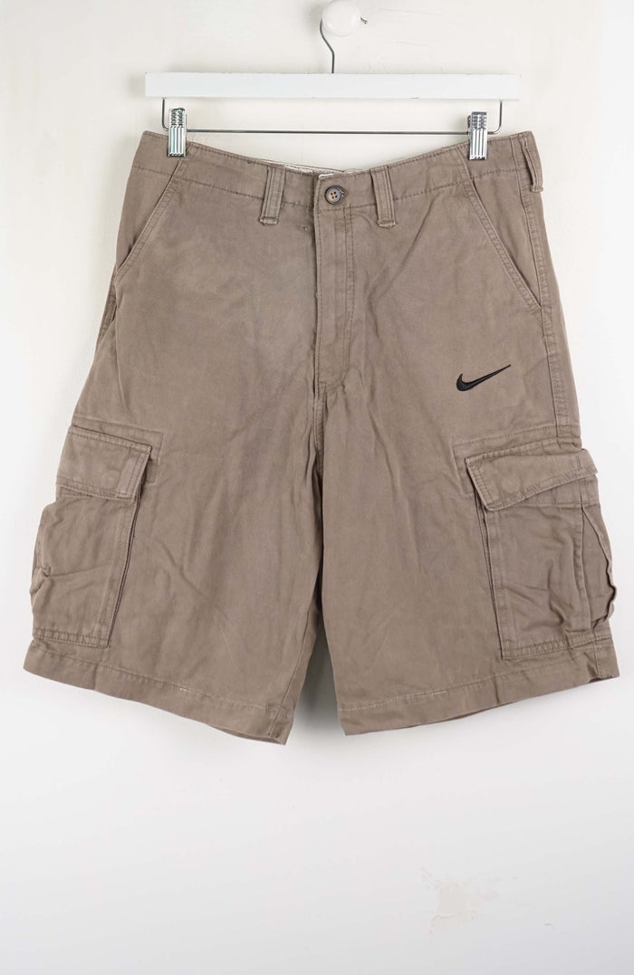 VINTAGE REWORK CARGO SHORTS W30