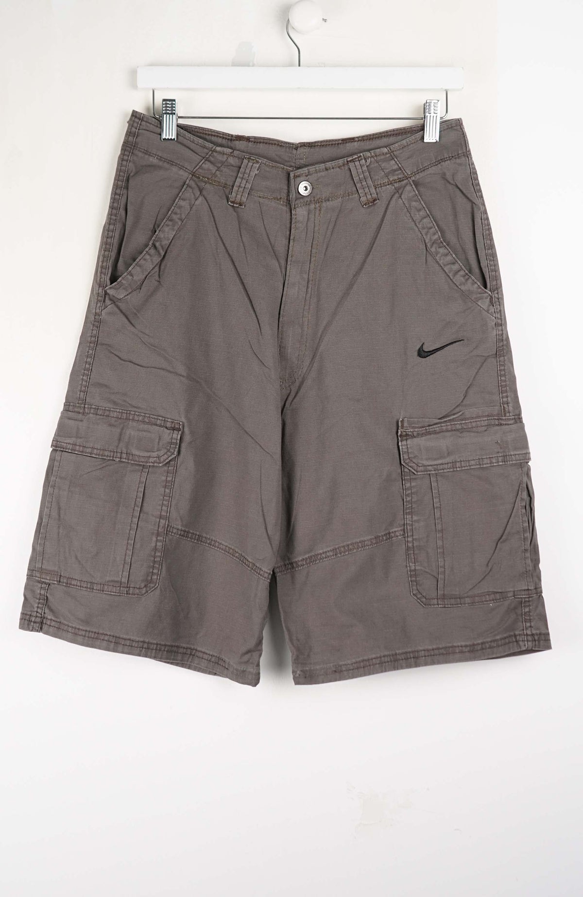 VINTAGE REWORK CARGO SHORTS W30