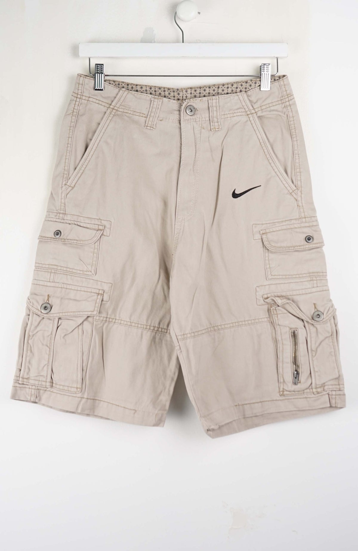 VINTAGE REWORK CARGO SHORTS W30