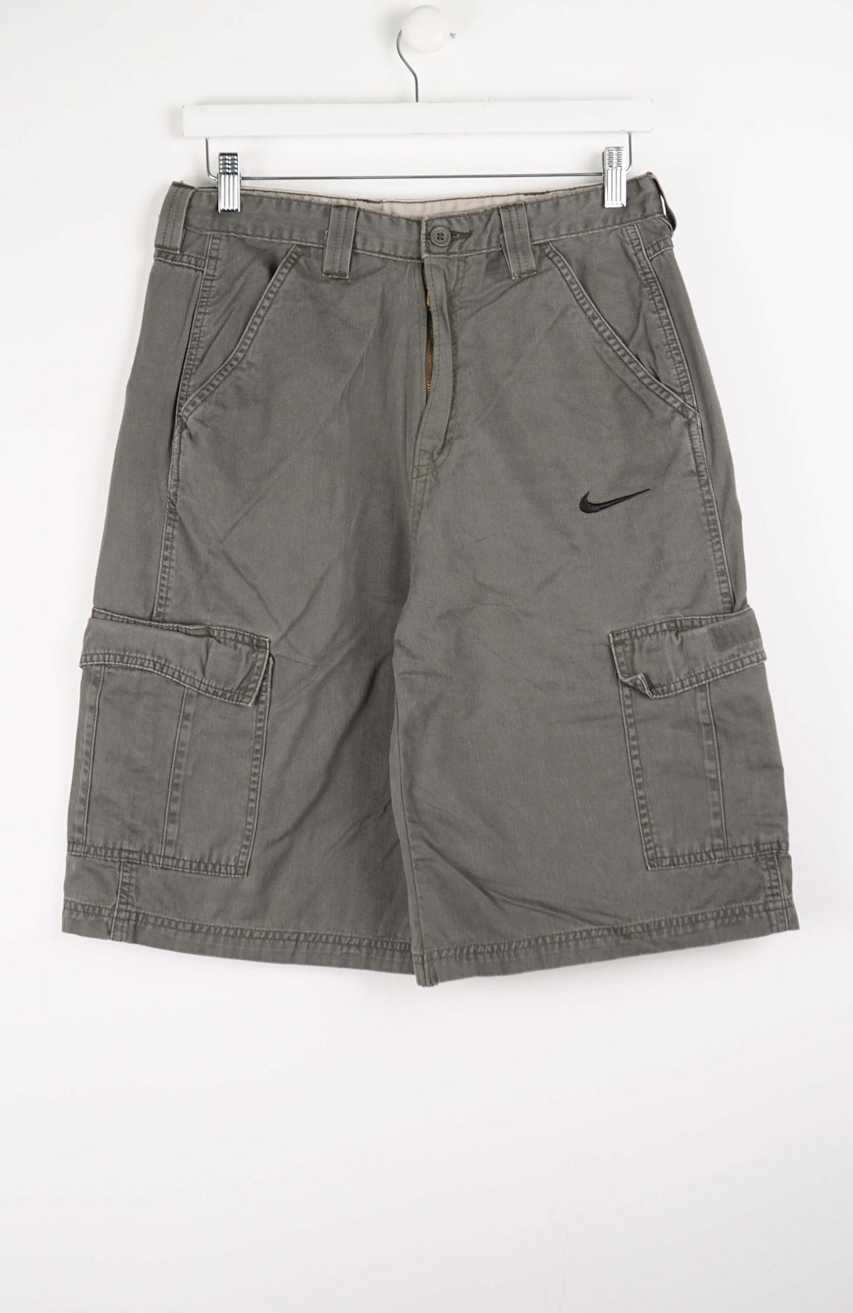 VINTAGE REWORK CARGO SHORTS W30