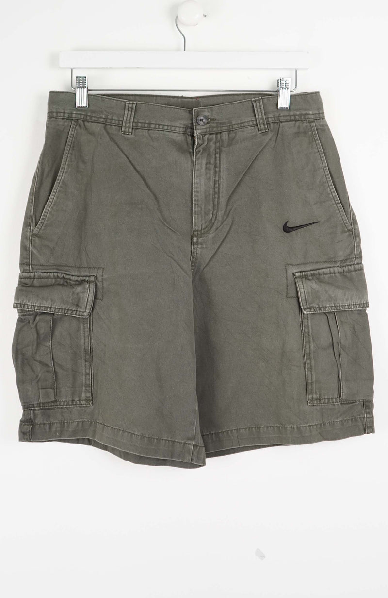 VINTAGE REWORK CARGO SHORTS W32
