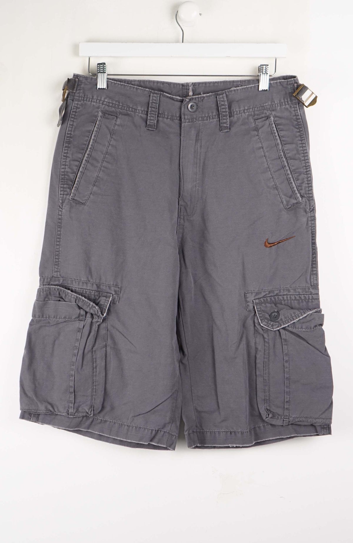 VINTAGE REWORK CARGO SHORTS W32