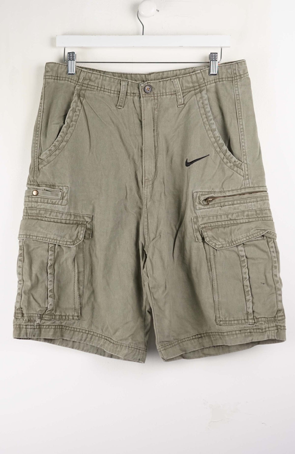 VINTAGE REWORK CARGO SHORTS W32