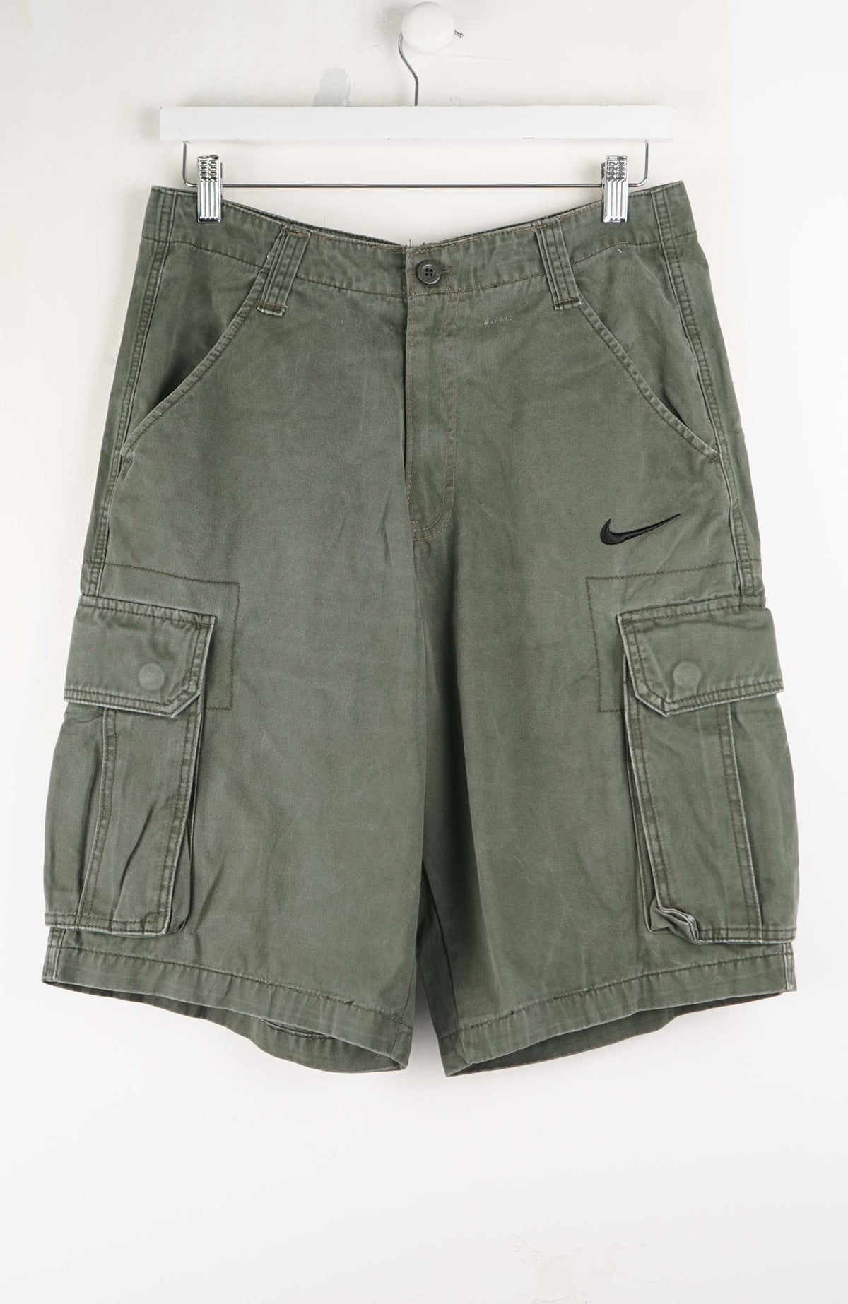 VINTAGE REWORK CARGO SHORTS W32