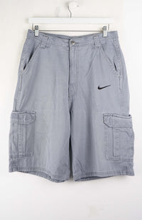 VINTAGE REWORK CARGO SHORTS W32