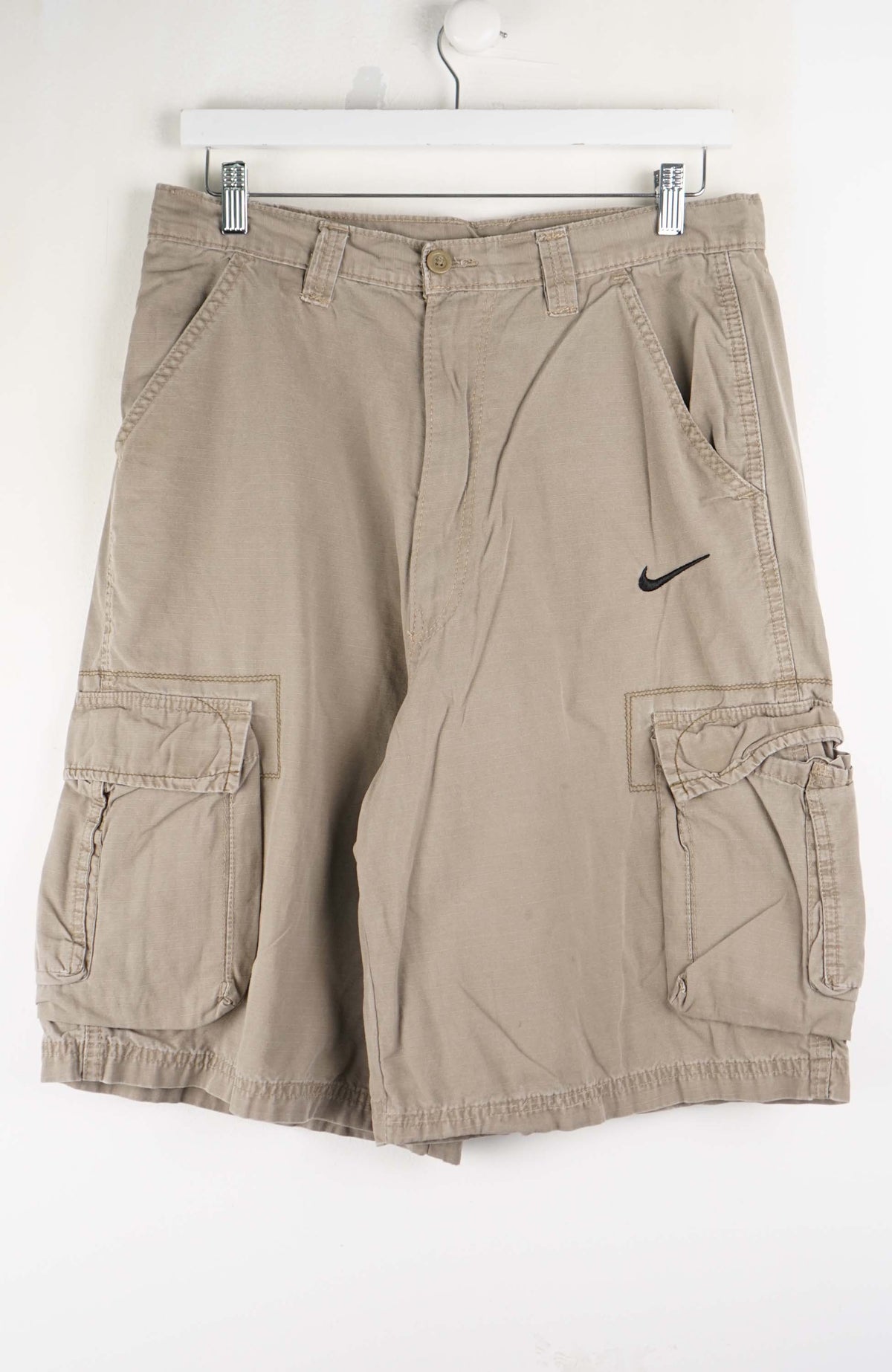 VINTAGE REWORK CARGO SHORTS W33