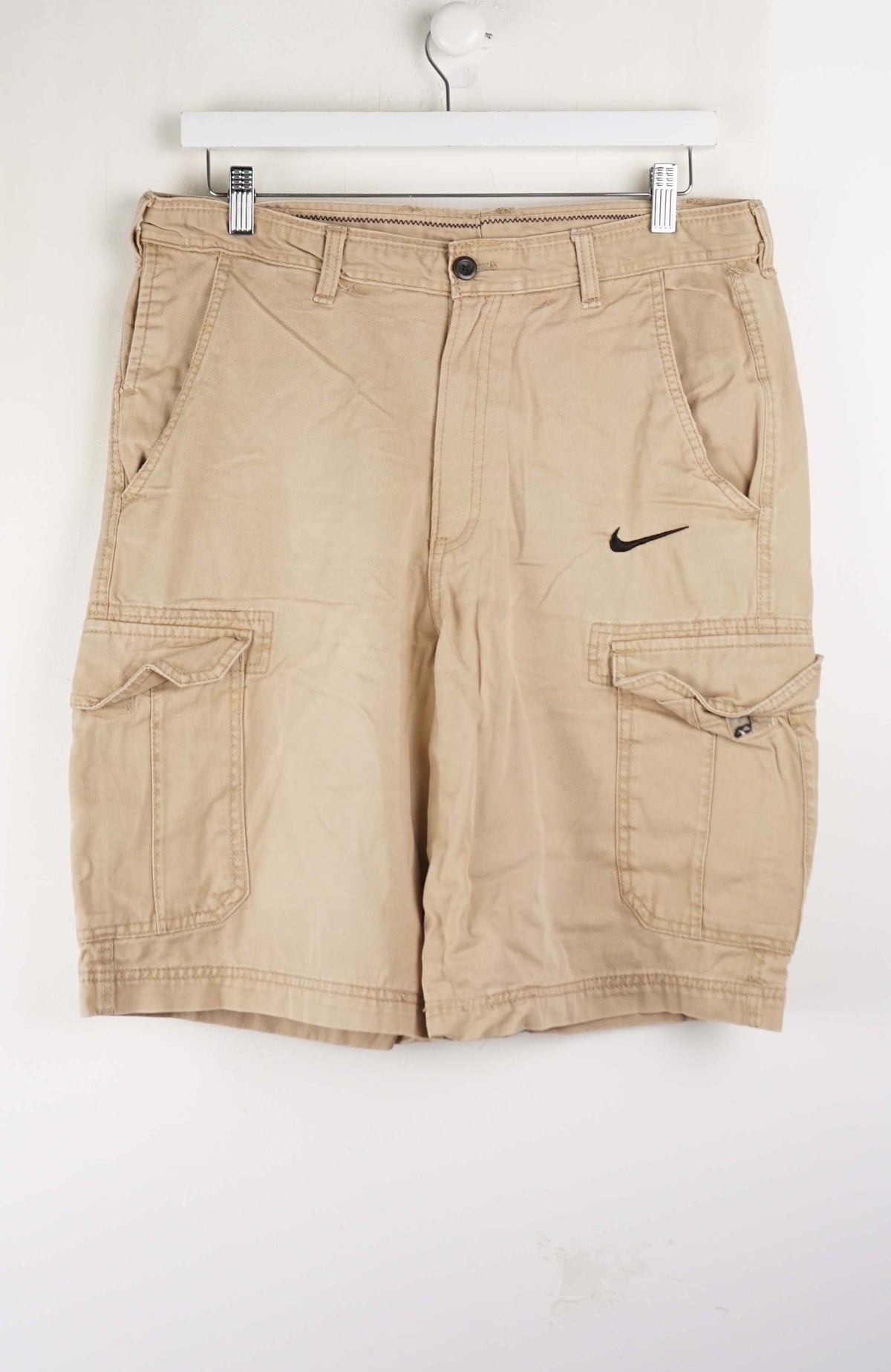 VINTAGE REWORK CARGO SHORTS W34