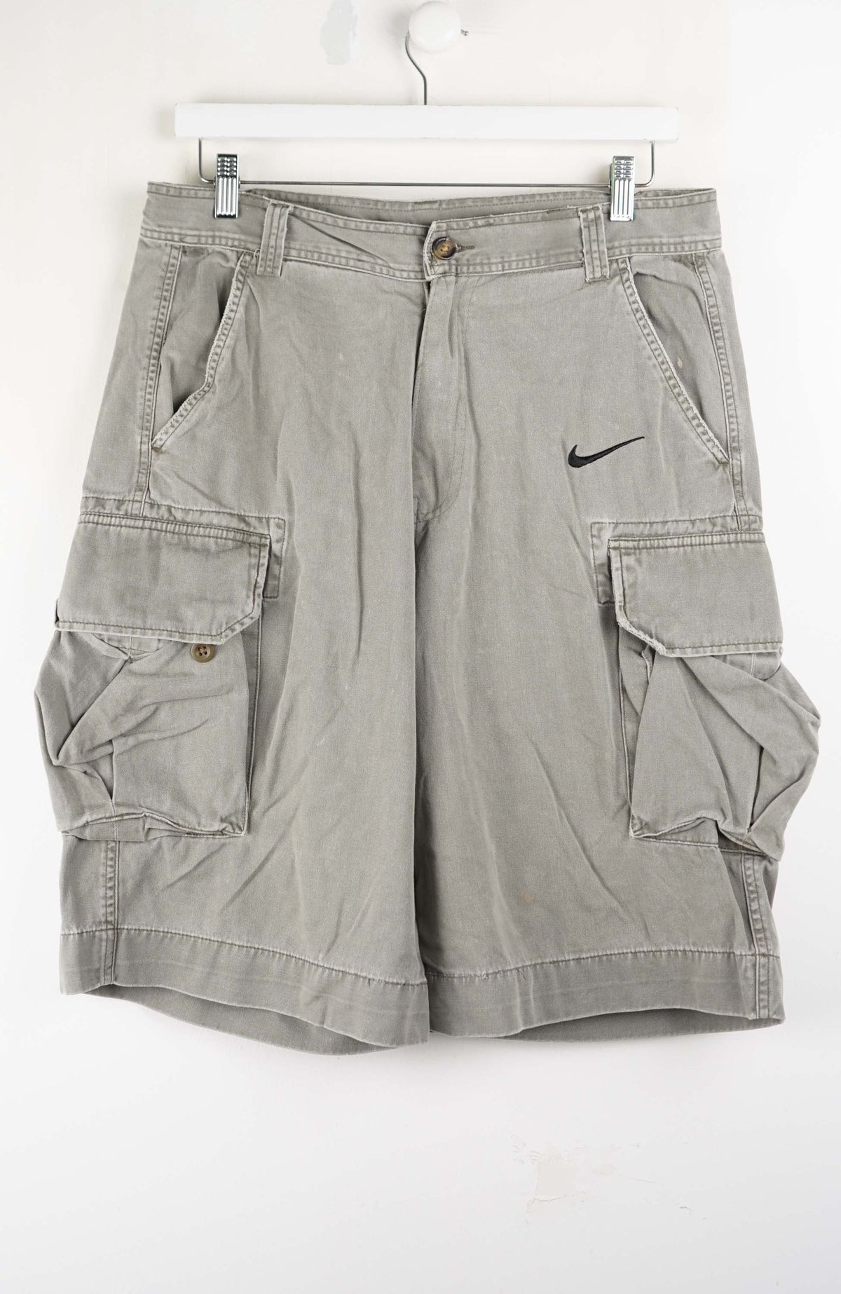 VINTAGE REWORK CARGO SHORTS W34