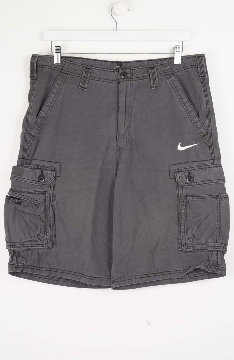 VINTAGE REWORK CARGO SHORTS W34