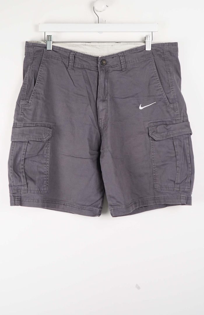 VINTAGE REWORK CARGO SHORTS W36