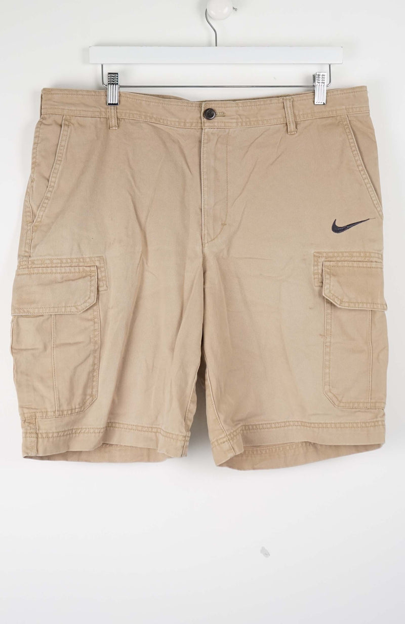 VINTAGE REWORK CARGO SHORTS W36