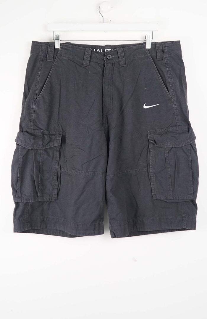 VINTAGE REWORK CARGO SHORTS W39