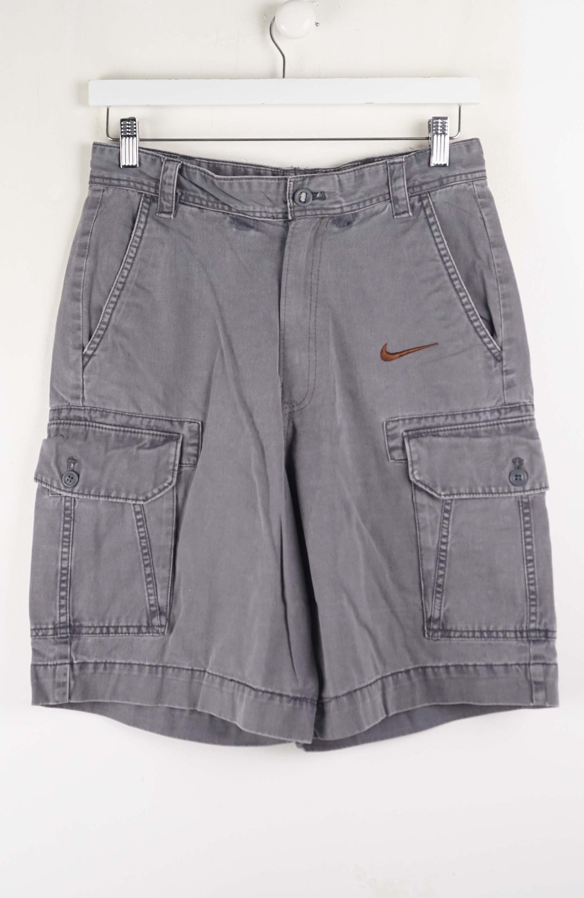 VINTAGE REWORK CARGO SHORTS W28