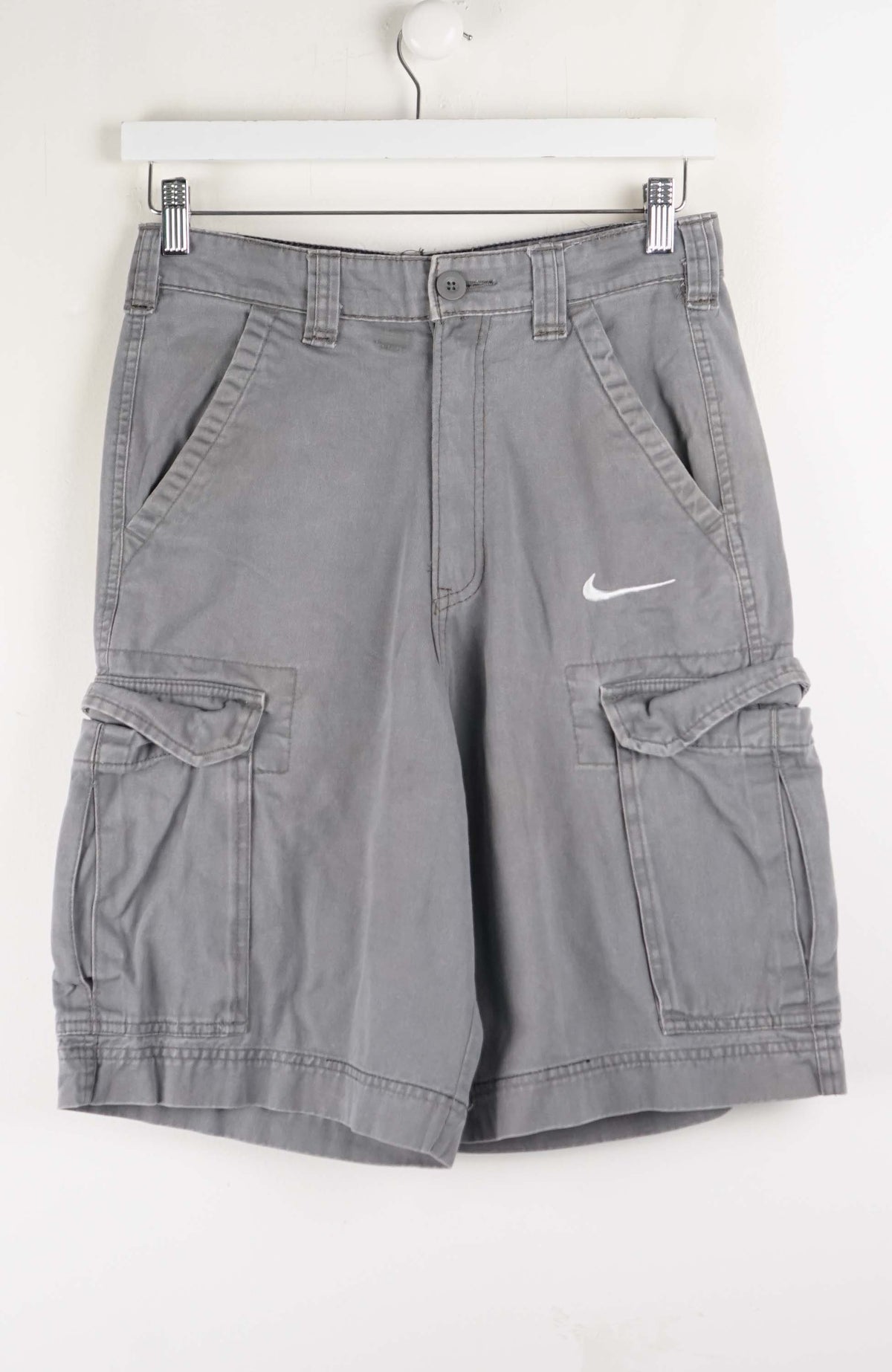 VINTAGE REWORK CARGO SHORTS W28