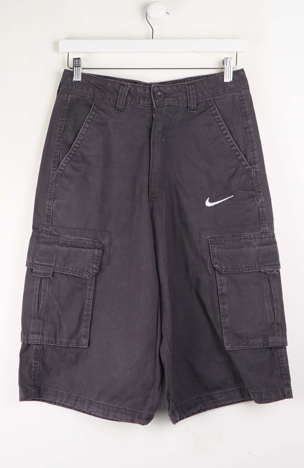 VINTAGE REWORK CARGO SHORTS W28