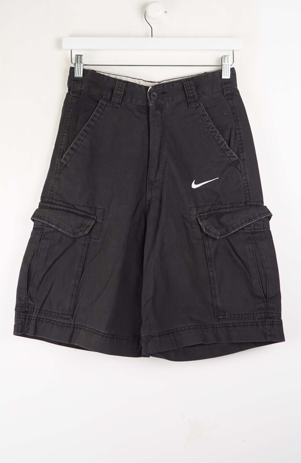 VINTAGE REWORK CARGO SHORTS W28