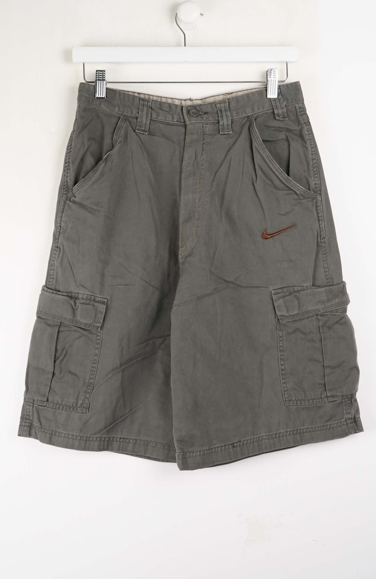 VINTAGE REWORK CARGO SHORTS W28