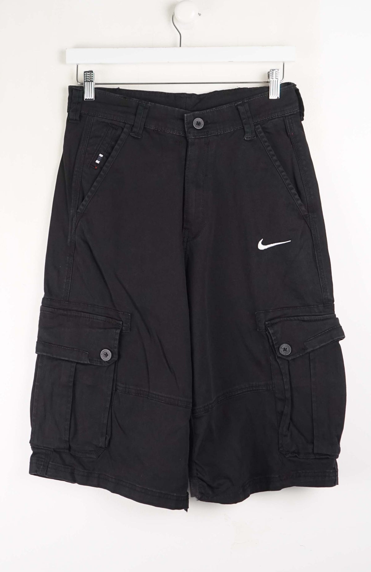 VINTAGE REWORK CARGO SHORTS W28