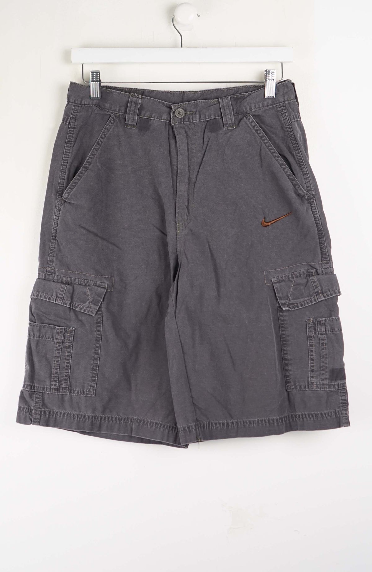 VINTAGE REWORK CARGO SHORTS W30
