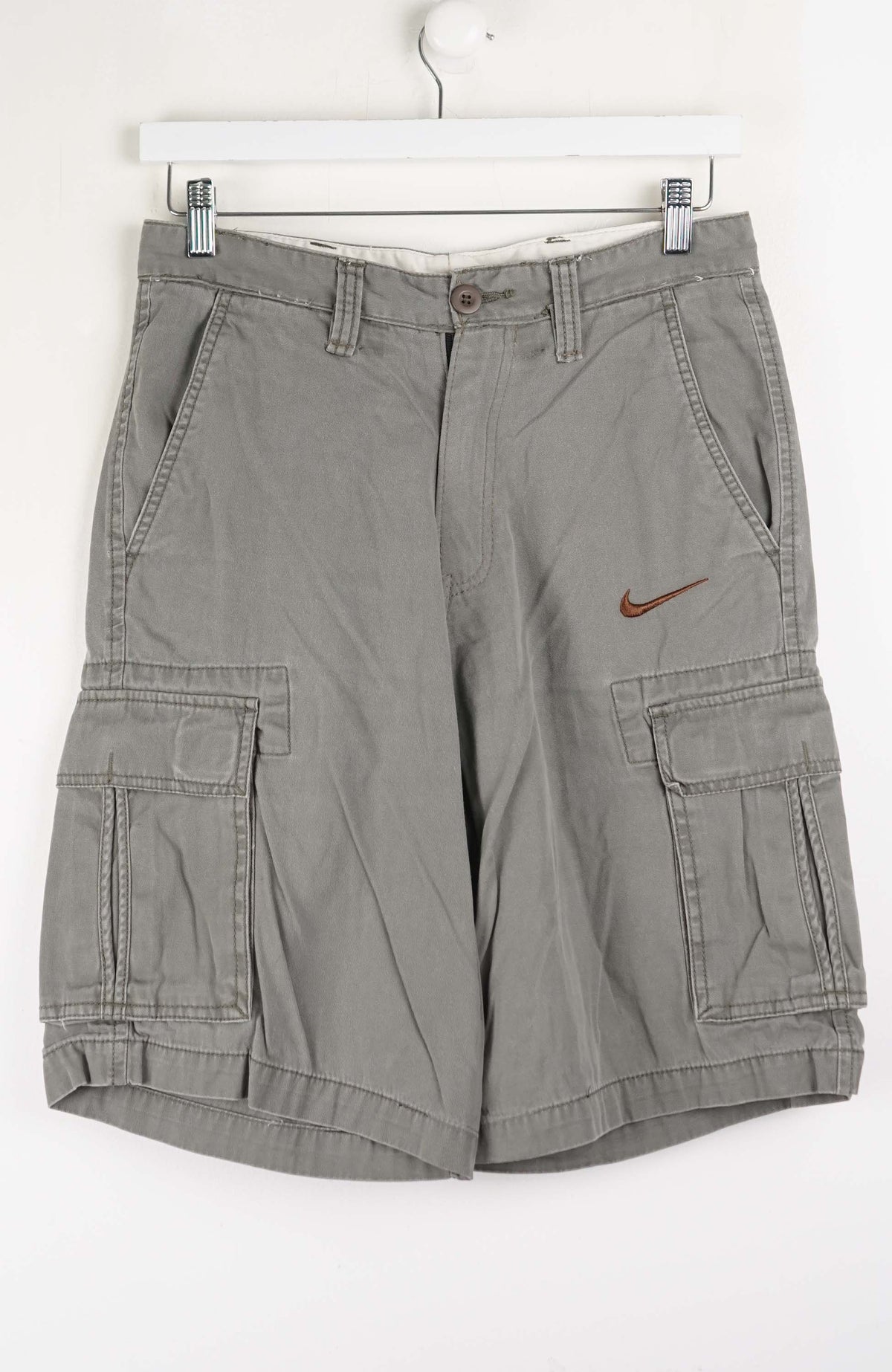 VINTAGE REWORK CARGO SHORTS W30