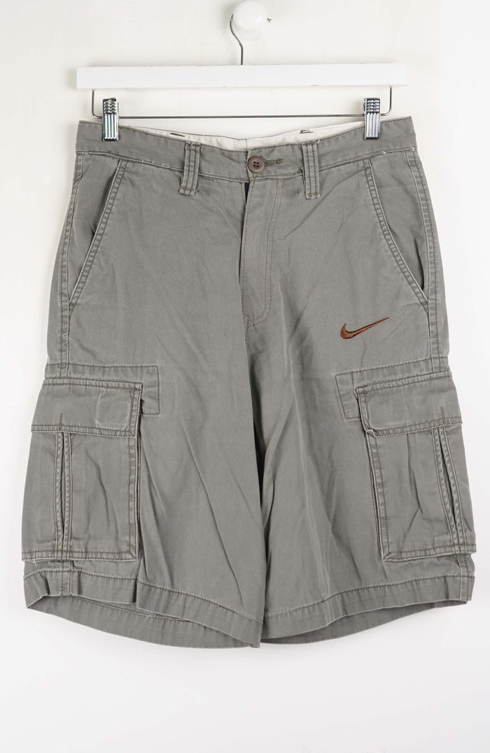 VINTAGE REWORK CARGO SHORTS W30
