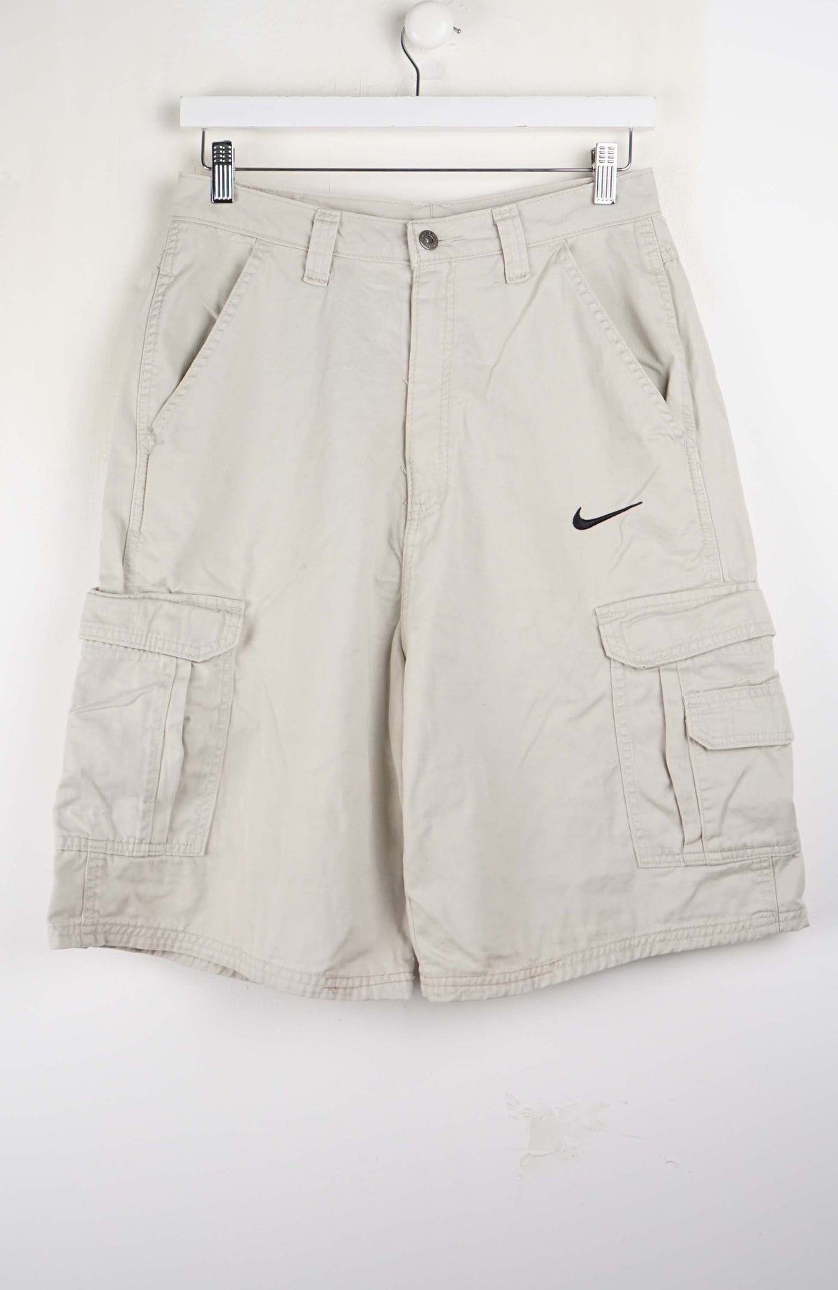 VINTAGE REWORK CARGO SHORTS W30