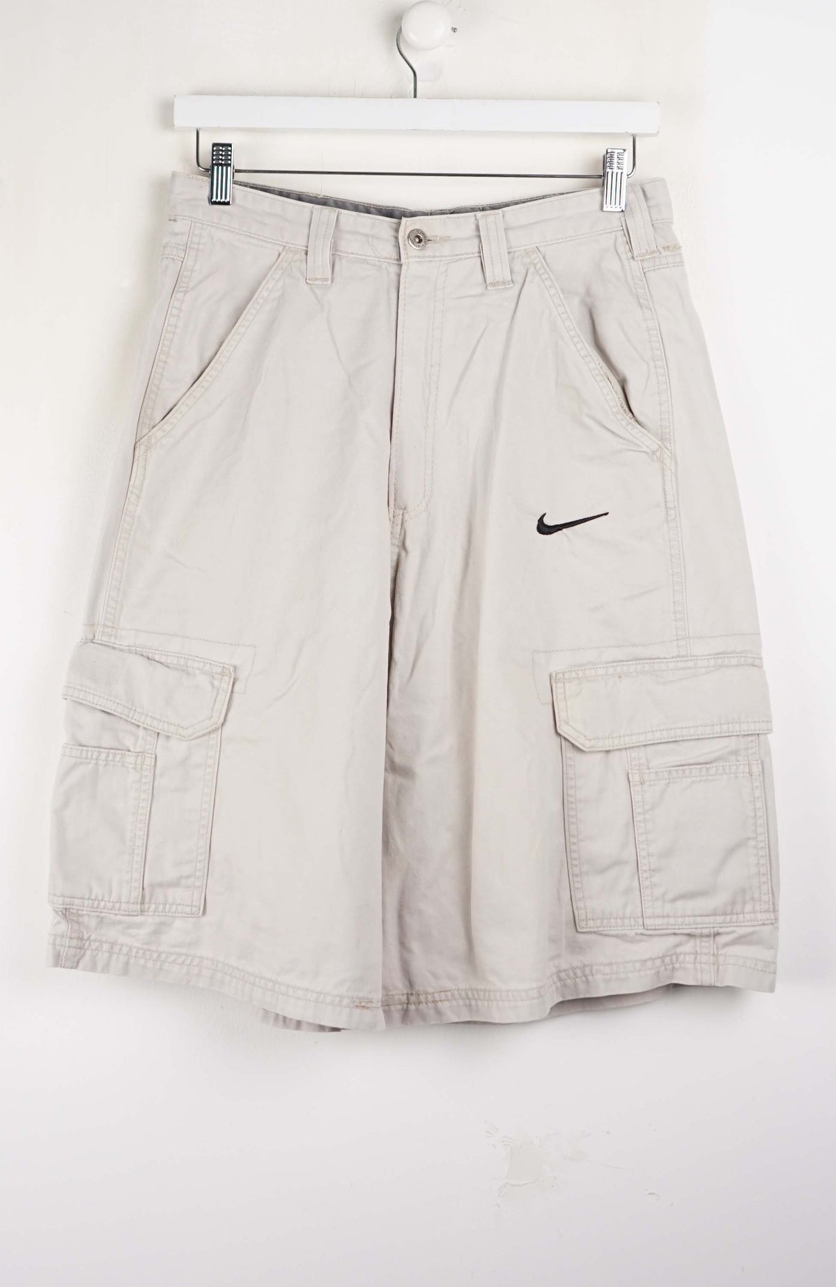 VINTAGE REWORK CARGO SHORTS W30