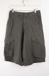 VINTAGE REWORK CARGO SHORTS W30