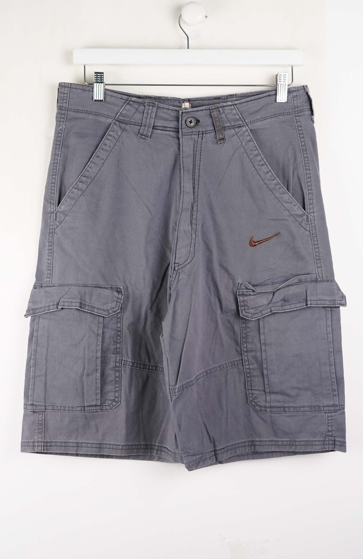 VINTAGE REWORK CARGO SHORTS W30