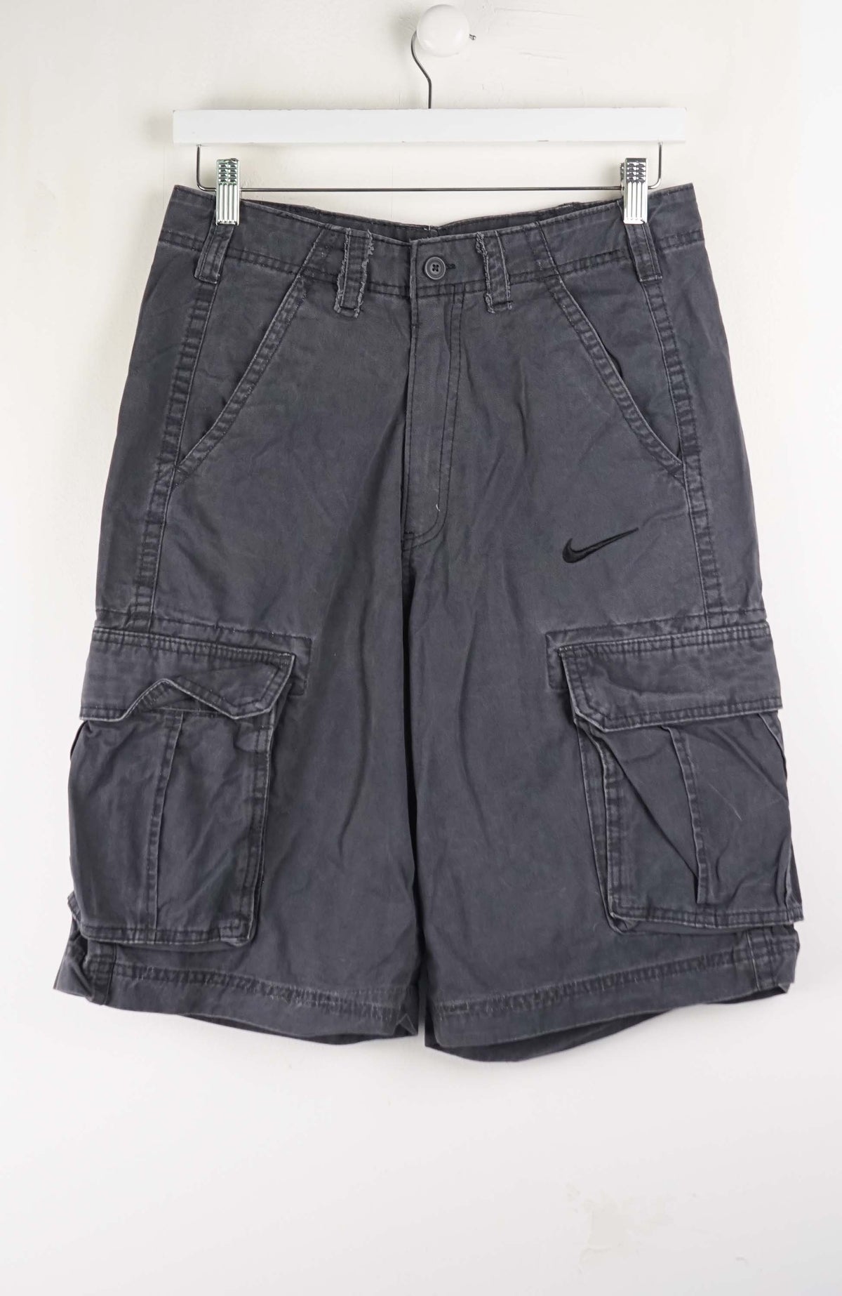 VINTAGE REWORK CARGO SHORTS W30