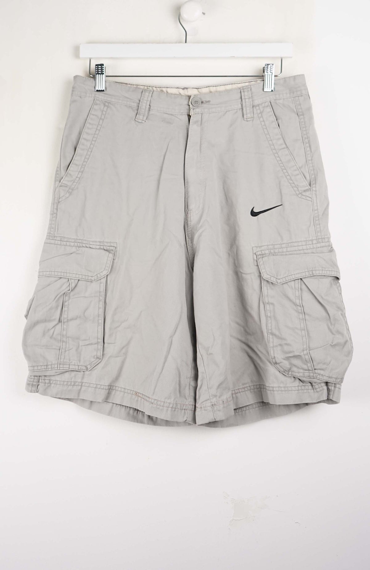 VINTAGE REWORK CARGO SHORTS W32